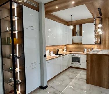 Nowy Dwor Mazowiecki Apartment | Premium Exclusive Suite