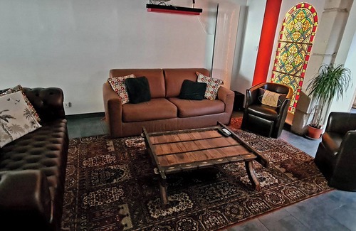 Dole Apartment | Premium industrial-style apartment in the heart of Dole