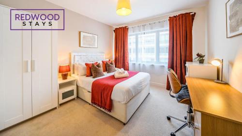 Basingstoke House | Premium Serviced Apartment in Basingstoke Town Centre, Free Parking By Redwood Stays