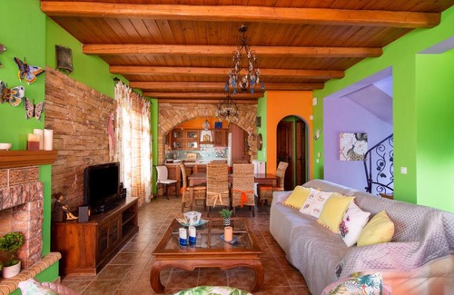 Platistomo Villa | Premium Villa In Alepochori