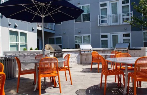 Assembly Square Condo | Presidential Boston Condo in the heart of Assembly Row