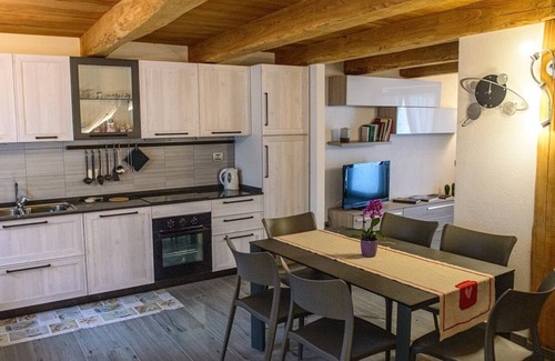 Arnad House | "Pressoir à vin" quiet holiday home in the heart of the Aosta Valley