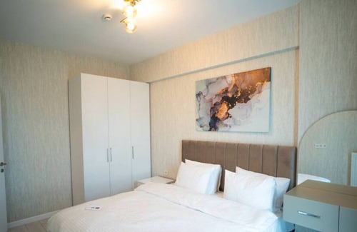 Bahcelievler Apartment | Prestige 22 · Prestigious 1 Bedroom Suite Apartment