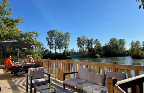 Gravon House | Prestige lodge on the water (8 people)