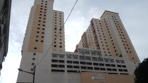 Bandar Kota Bharu Apartment | Prestige Pelangi Riverside's Home