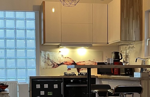 Langoiran House | Pretty atypical house facing the Garonne