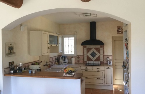 Eguilles Villa | Pretty country house 220m2 with pine forest 10 minutes from Aix en Provence