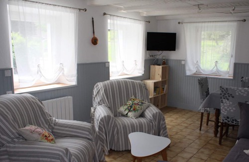 Anjoutey House | pretty country house