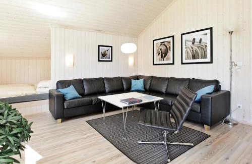 Grossenbrode House | Pretty holiday home with balcony