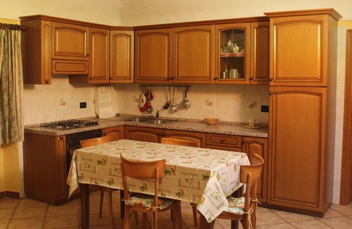 Grand Vert House | pretty independent part of the building with arcade and private garden