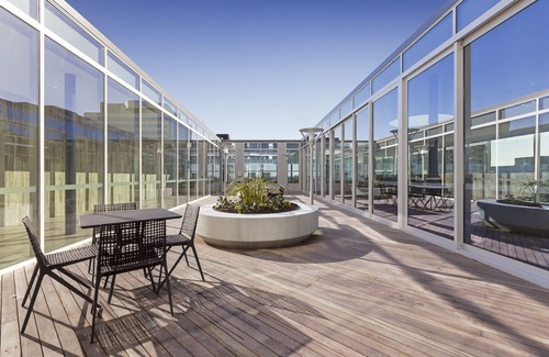 Melbourne Apartment | Pride Fawkner Apartments Bay-view LXII