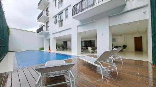 Pallocan Apartment | Primo Condo Studio Type - One Pontefino Tower