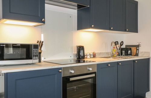 Brazzacott Cottage | PRIMROSE END, pet friendly, country holiday cottage in Jacobstow