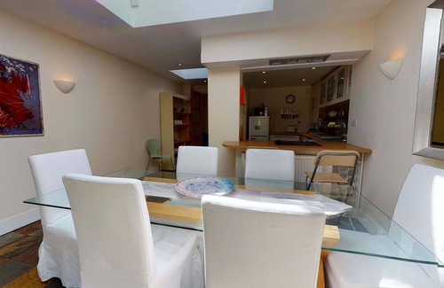 Oxford Apartment | Princes Street | Oxford Holiday Let | 3 Beds & Sleeps 6