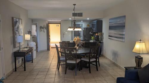 Puerto Penasco Apartment | Princesa de Penasco B208 - Family Beach Getaway