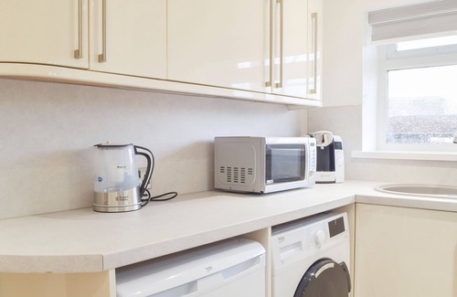 Llanelli Cottage | Princess Court Apartment