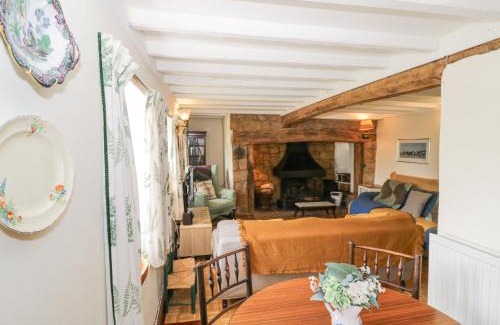 Banbury House | Priors Mead