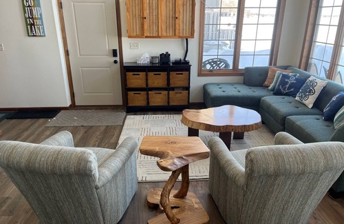 Wentworth House | Pristine Lake House on Lake Madison!