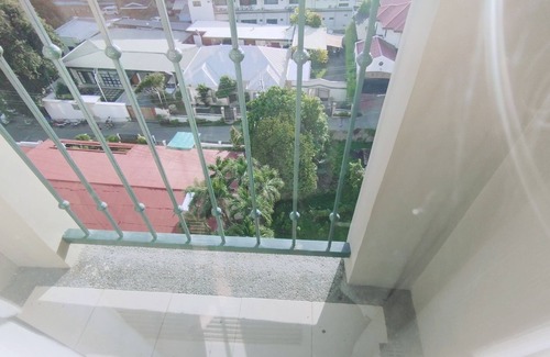Poblacion District Condo | Pristine Studio Condo at Camella Northpoint Davao Near Abreeza Mall with Balcony