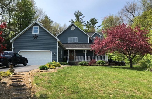 Greenfield Center House | Privacy yet close to downtown Saratoga