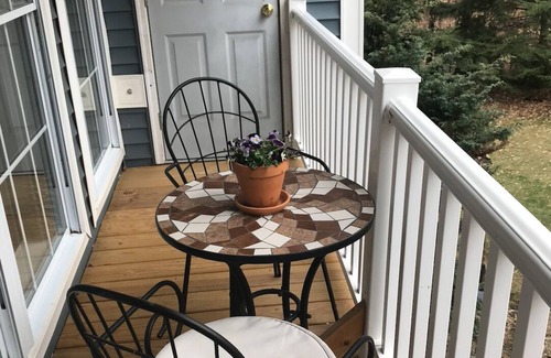 Greenfield Center House | Privacy yet close to downtown Saratoga