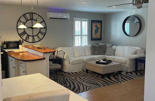 Wilmington Apartment | Private 1 bed/1 bath near Wrightsville/Carolina Beach , Pet friendly