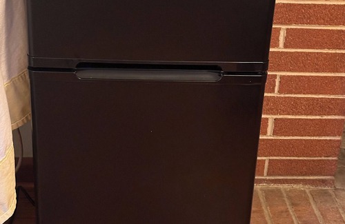 Raleigh House | Private 2BR, 2BA Duplex style home with Living Room Kitchenette