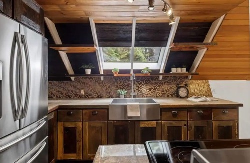 Sedro-Woolley Ski Chalet | Private 2BR Creekside Chalet w/Wood Stove!