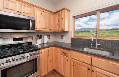 Tabernash House | Private 3 bedroom home, mt views and pet friendly