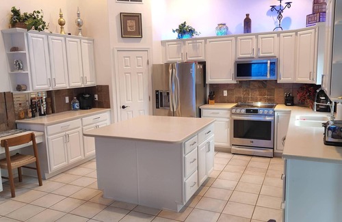 Paradise Valley Village House | PRIVATE 5 BR GATED HOME w/HEATED POOL, 2 MASTER BRS, MORE!