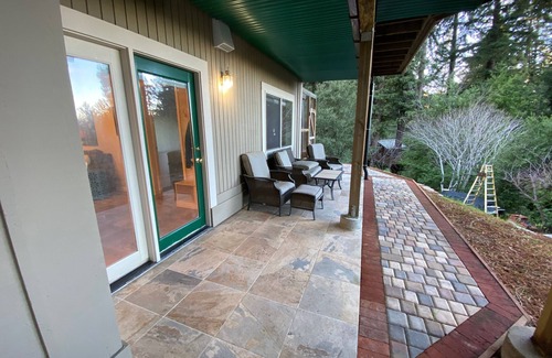 Holy City Apartment | Private apartment in Los Gatos mountains with patio and beautiful view