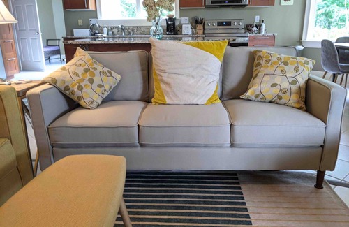 Asheville House | Private apt. in large home with Gorgeous Mountain Views!