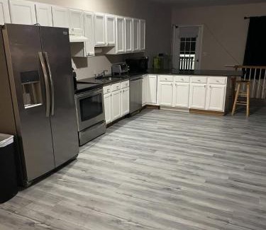 Southbury Apartment | Private Apt In Southfordsouthbury