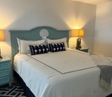 Englewood House | Private Bayfront Beach House with Dock, Steps to Beach and Restaurants