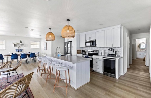 Freeport House | Private Beach Walkover, Sunset Views & Room to Gather