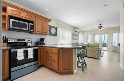 Nassau Apartment | Private Beachfront Getaway – Pure Relaxation