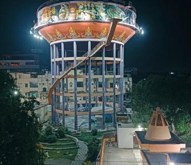 Sigra Apartment | Private Bedroom 15 mins from Kashi Vishwanath Temple