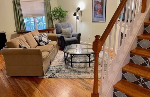 Venable House | Private Bedroom, Easy Walk to UVA