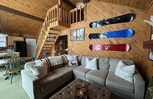 Hunter Ski Chalet | Private Chalet less than 1 mile to Ski Resort