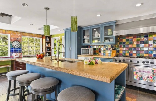 Calabasas House | Private Compound Malibu Retreat Salt Pool Yoga