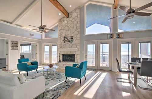 Burnet House | Private Deck and Grill Sunny Lakefront Escape