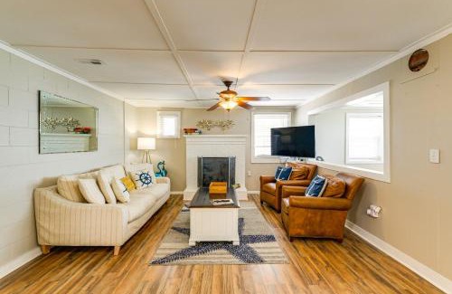 Hague House | Private Dock and Yard Hague Hideaway on the Potomac