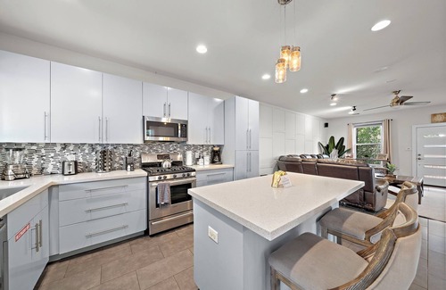 Northside House | Private Downtown Oasis Home | Hot Tub & Fire Pit