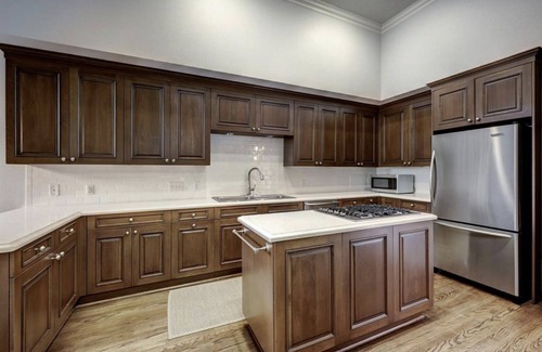 Uptown House | Private Elegant Tanglewood Houston Home