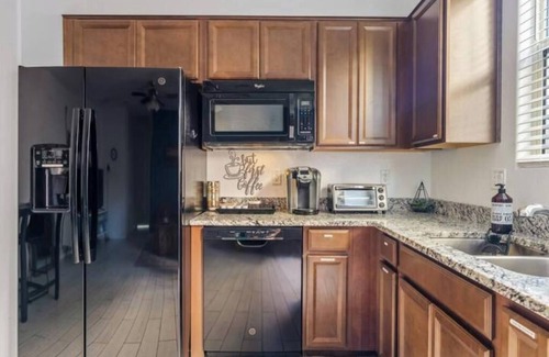 Mesa House | Private Entry Guest Suite by AZ Athletic Grounds - 1 BD + 1 BA - Sleeps 4