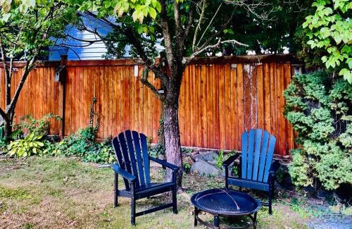 Princeton Resort | Private Estate, Walk to Princeton Downtown, 3-Bedrooms 2-Bath with Free Parking