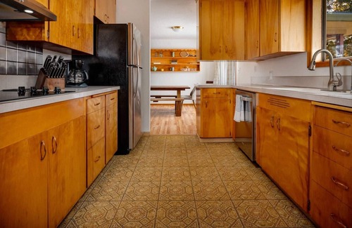 Gales Creek House | Private Farmland Setting, Open Floor Plan, Fire-Pit, BBQ, Next to Creek, Views of Forests and Hills