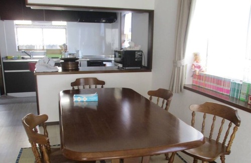 Toyama House | Private feel of villa life near the station! 8 minute walk from Toyama Station with 2 parking spaces 【Residence for private parties "Korere! Akae-tei"] *Please note the price.