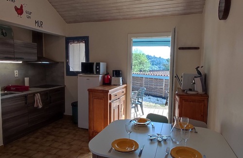 Proissans House | Private fenced house, above-ground semi-sunken pool and spa 5mn from Sarlat