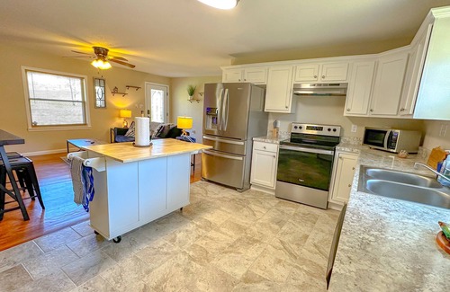 Dandridge House | Private Foothills Escape